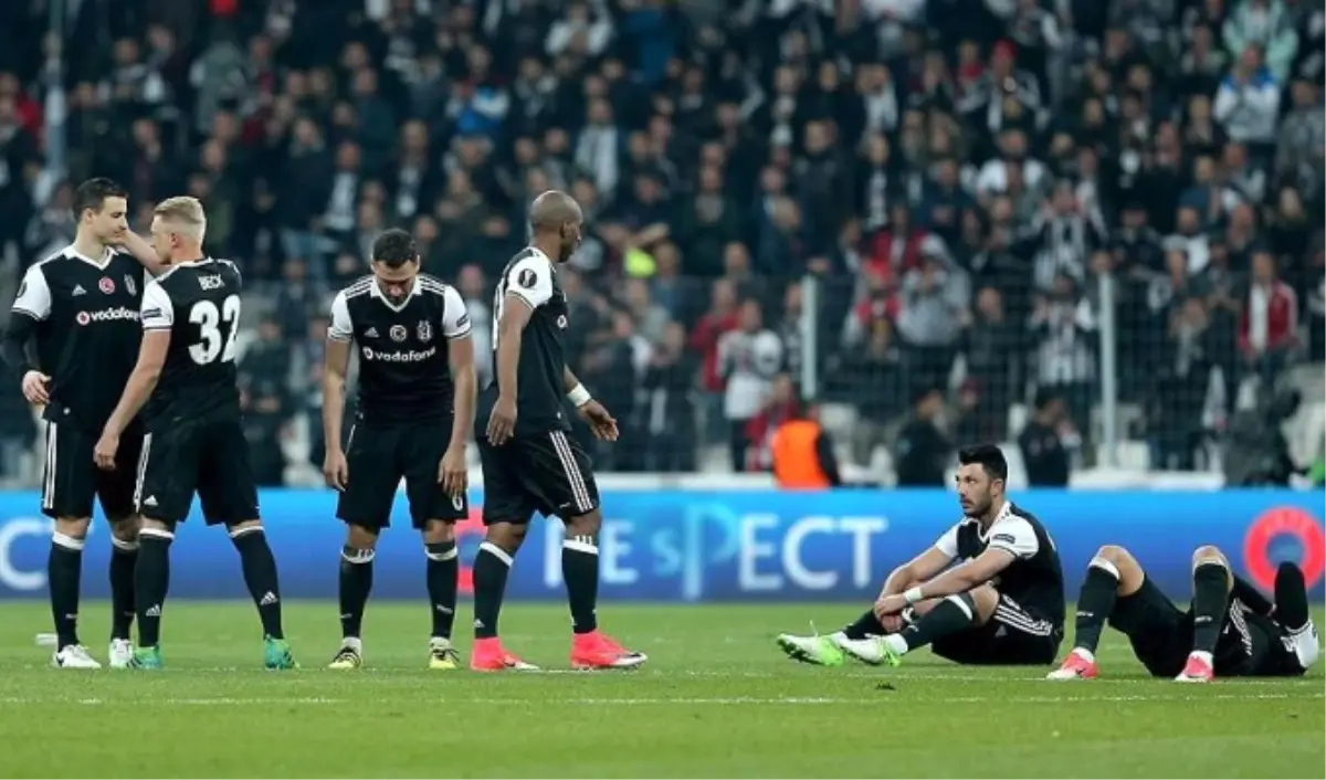 Beşiktaş Penaltılarda Avrupa\'ya Veda Etti