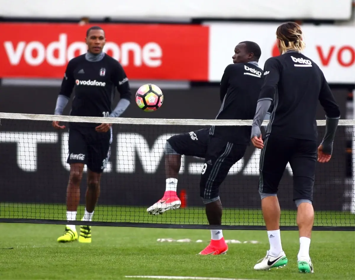 Beşiktaş\'ta Adanaspor Maçı Hazırlıkları Başladı