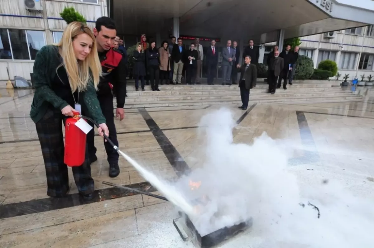 Büyükşehir Belediyesinde Yangın Tatbikatı