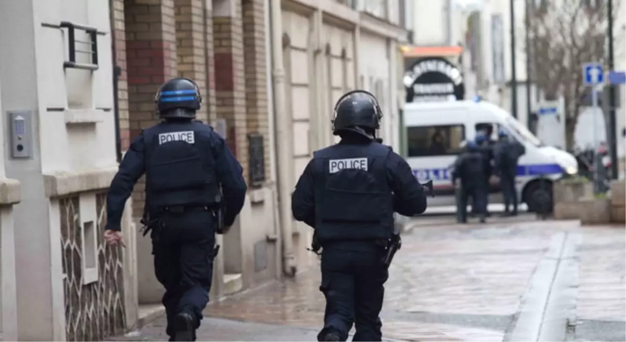 Champs Elysee Saldırganı Polis Tarafında Çok İyi Tanınıyormuş