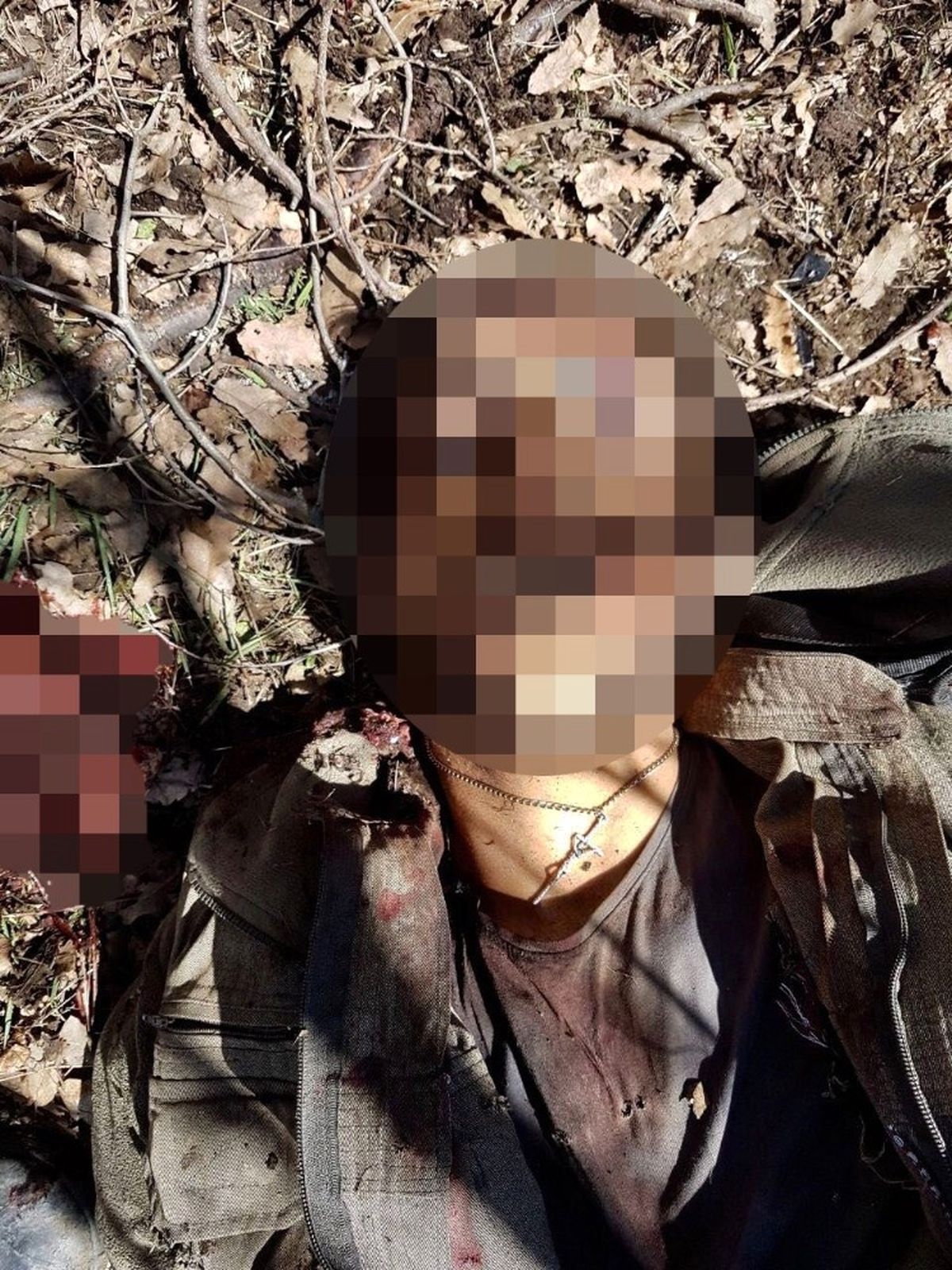 Etkisiz Hale Getirilen Teröristin Boynundan Haç Çıktı