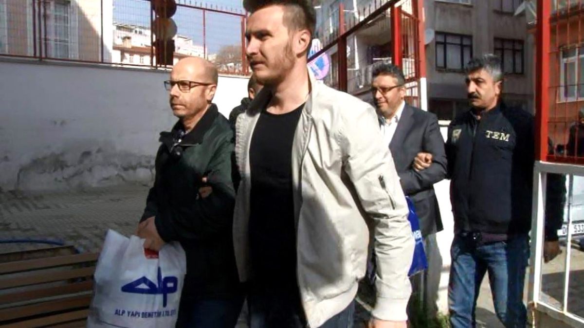 Fetö\'nün \'Abi\' Yapılanmasına Operasyon