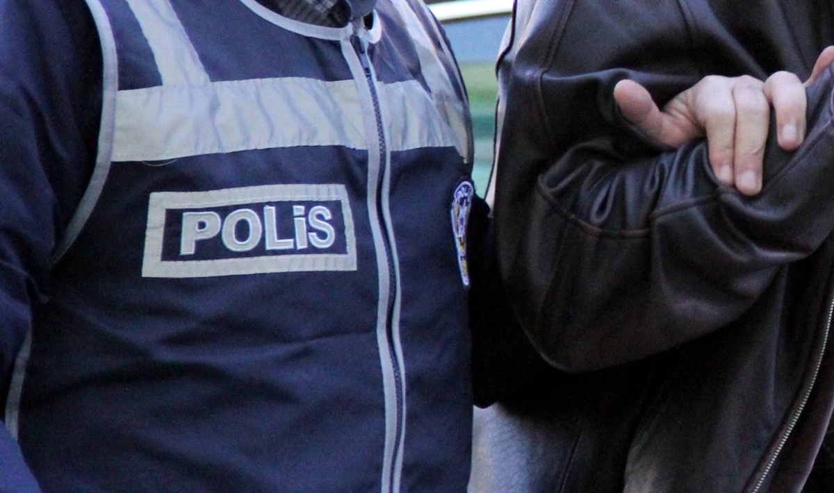 Güzellik Merkezine Fuhuş Baskını: 9 Gözaltı