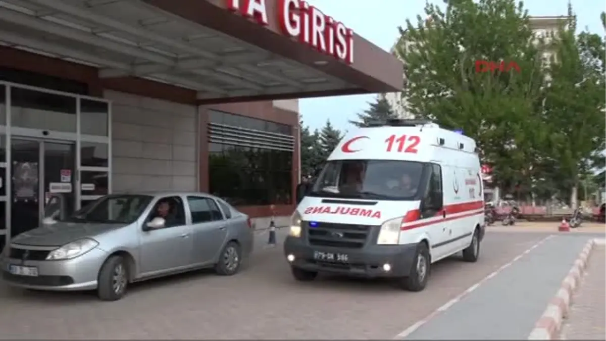 Kilis El Bab Kırsalında Yaralanan 4 Suriyeli Kilis\'e Getirildi