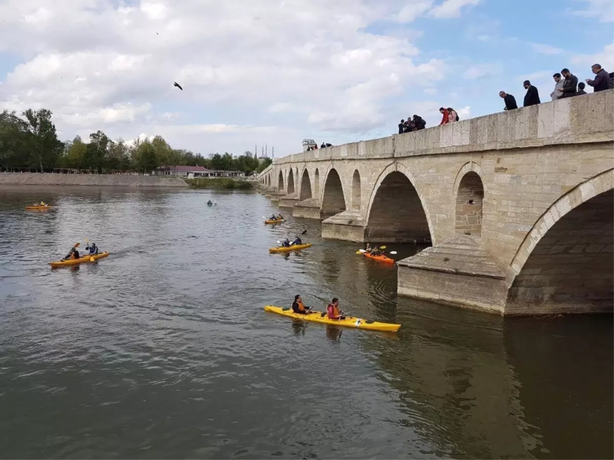 Meriç Nehri\'nde Bir Ilk