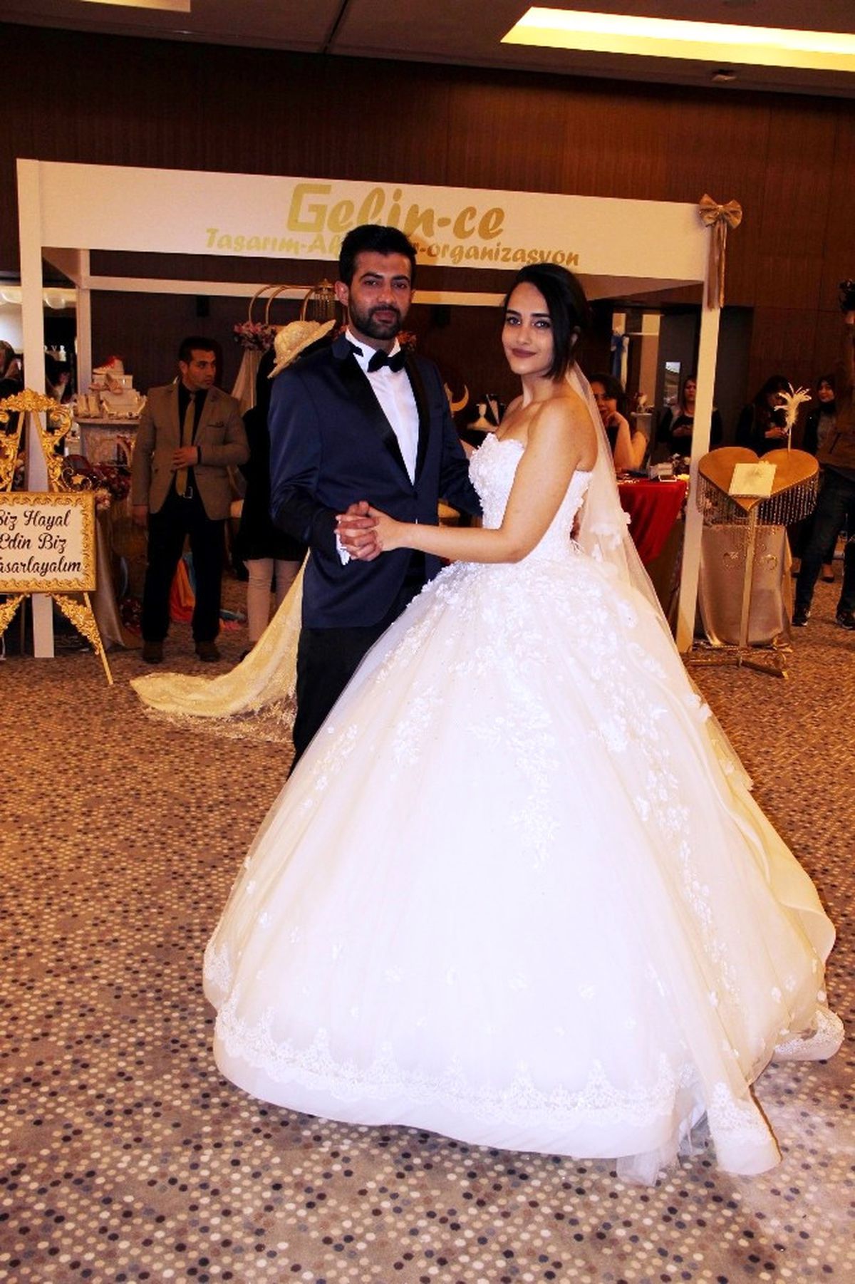 Sivas\'ta İlk Kez Evlilik Fuarı Açıldı