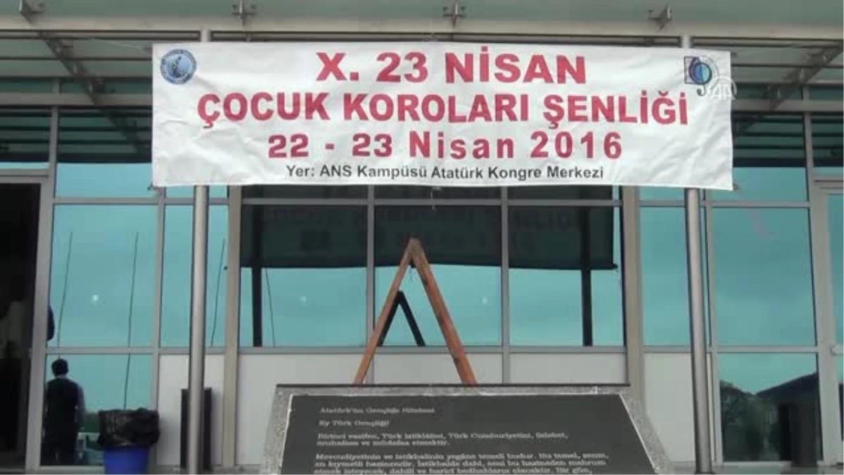 23 Nisan Çocuk Koroları Şenliği