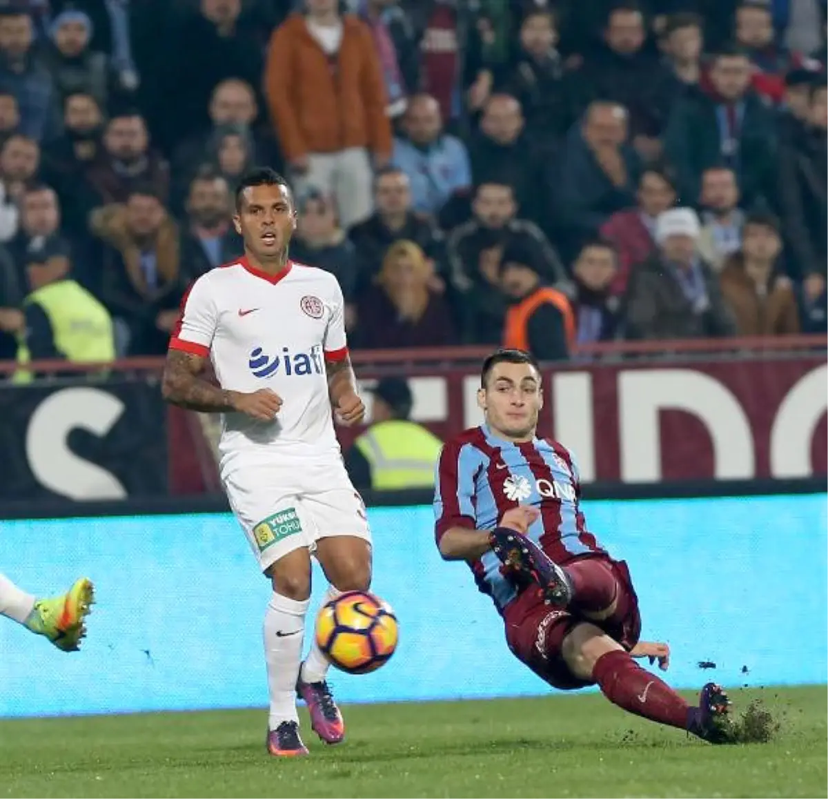 Antalyaspor-Trabzonspor Maçından Notlar