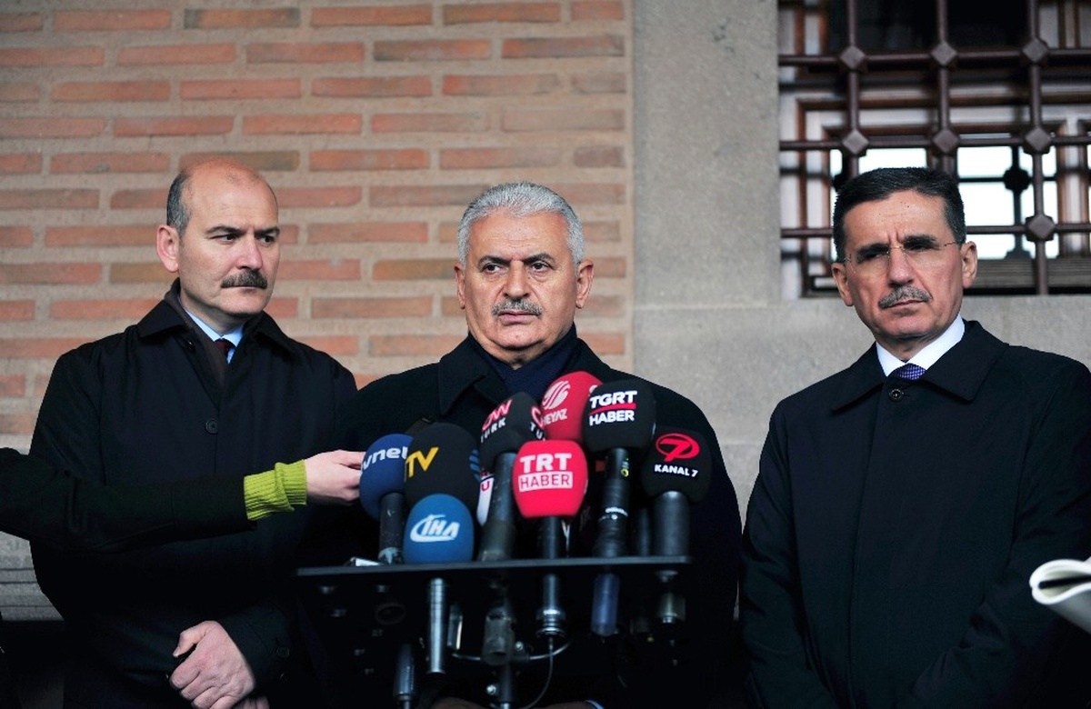 Başbakan Yıldırım\'dan "23 Nisan Ulusal Egemenlik ve Çocuk Bayramı" Mesajı