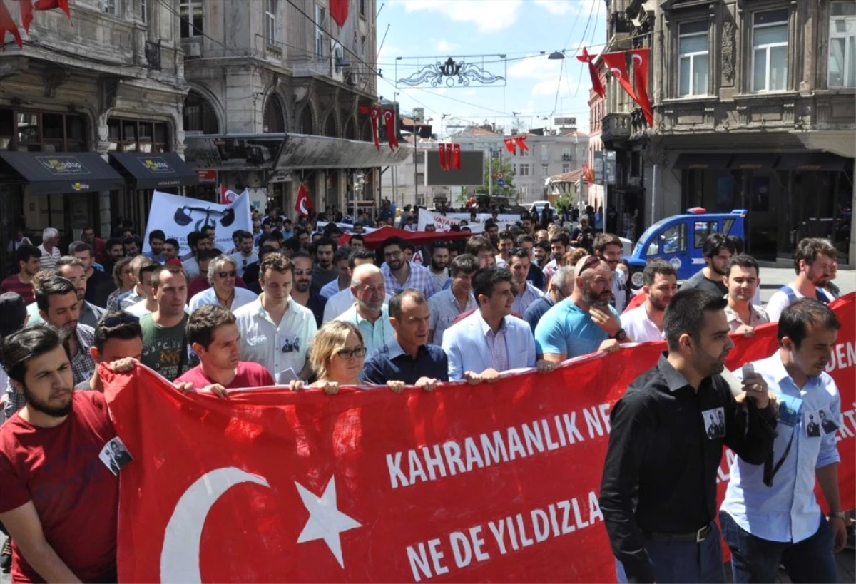Dha İstanbul- Beşiktaş\'ta "Askeri Okullar Açılsın"  Eylemi