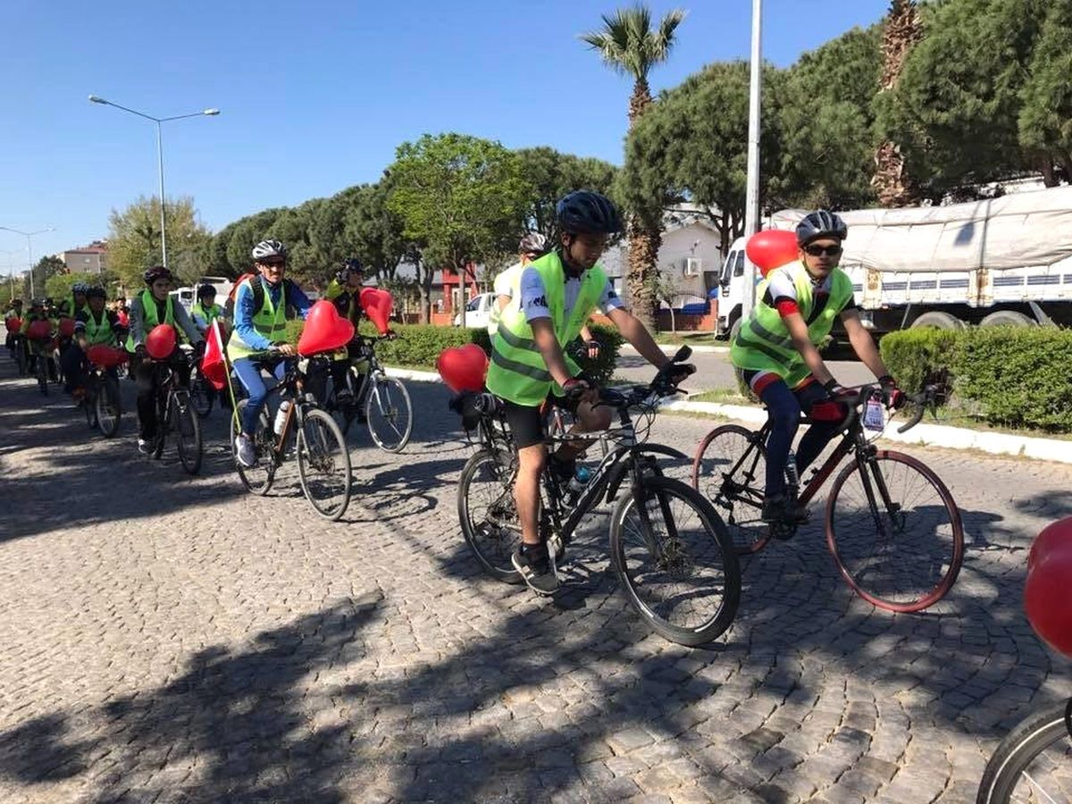 Epilepsiye Dikkat Çekmek İçin Pedal Çevirdiler