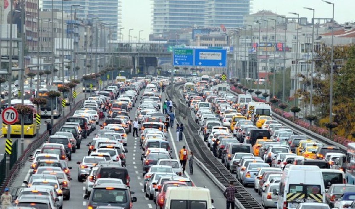 İstanbul\'da Bazı Yollar Trafiğe Kapatılacak
