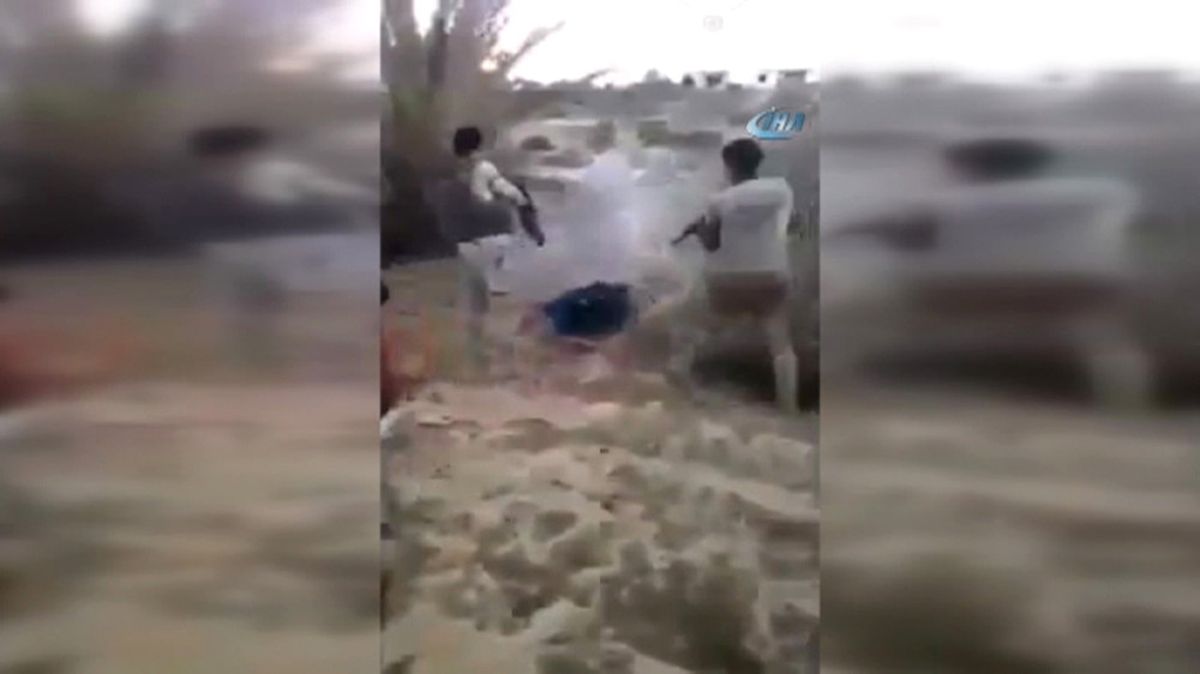 Mısır Askerlerinden Sivil Katliamı