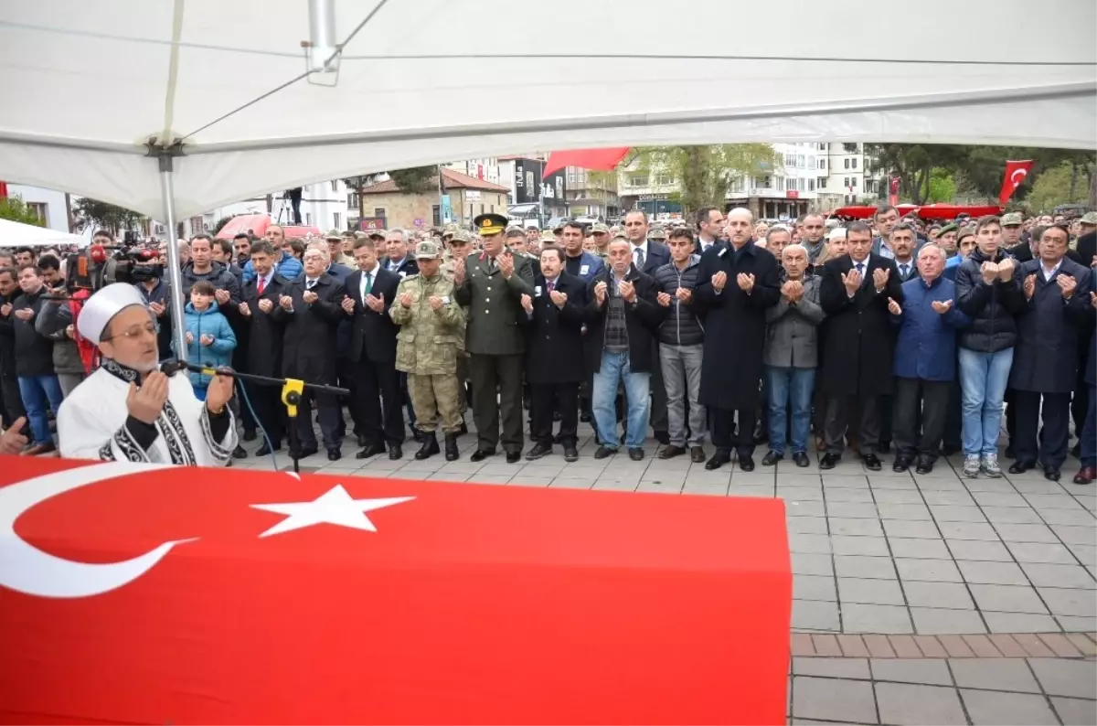 Ordu Şehidini Uğurladı