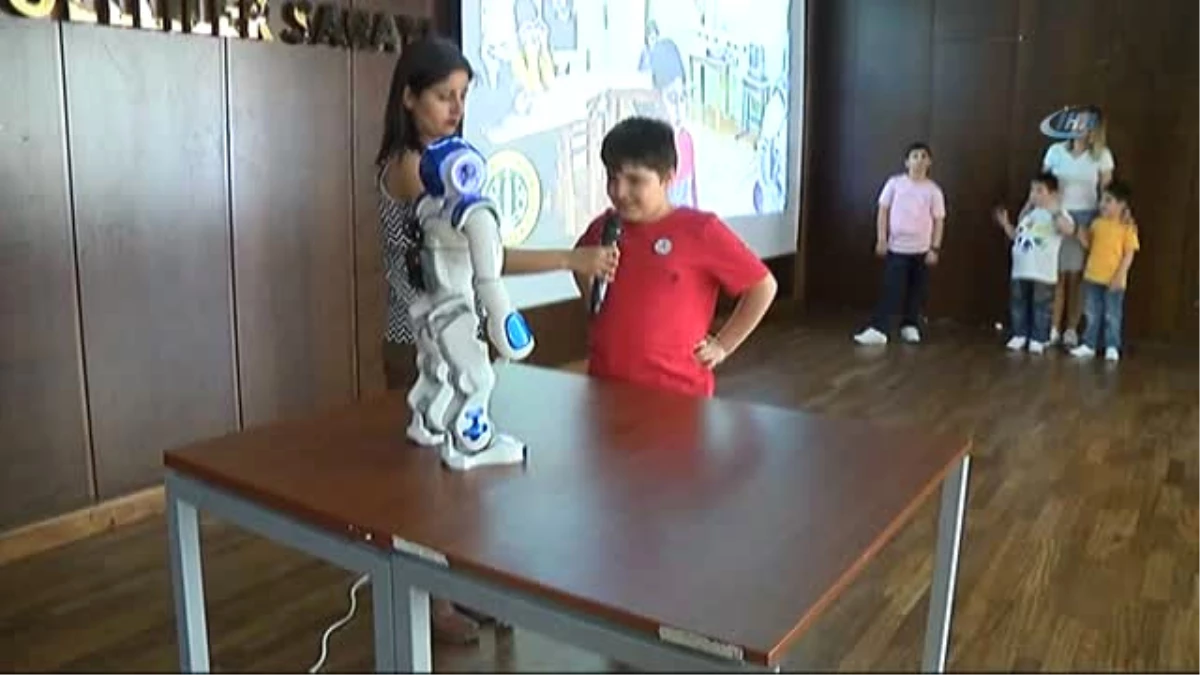Otizmli Çocuklar Robotik Eğitimle Daha Kolay Öğreniyor