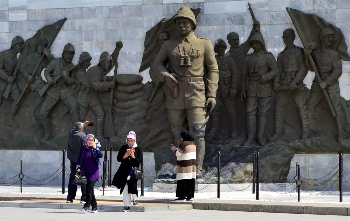 Tarihi Yarımadada 102. Yıl Yoğunluğu - Çanakkale