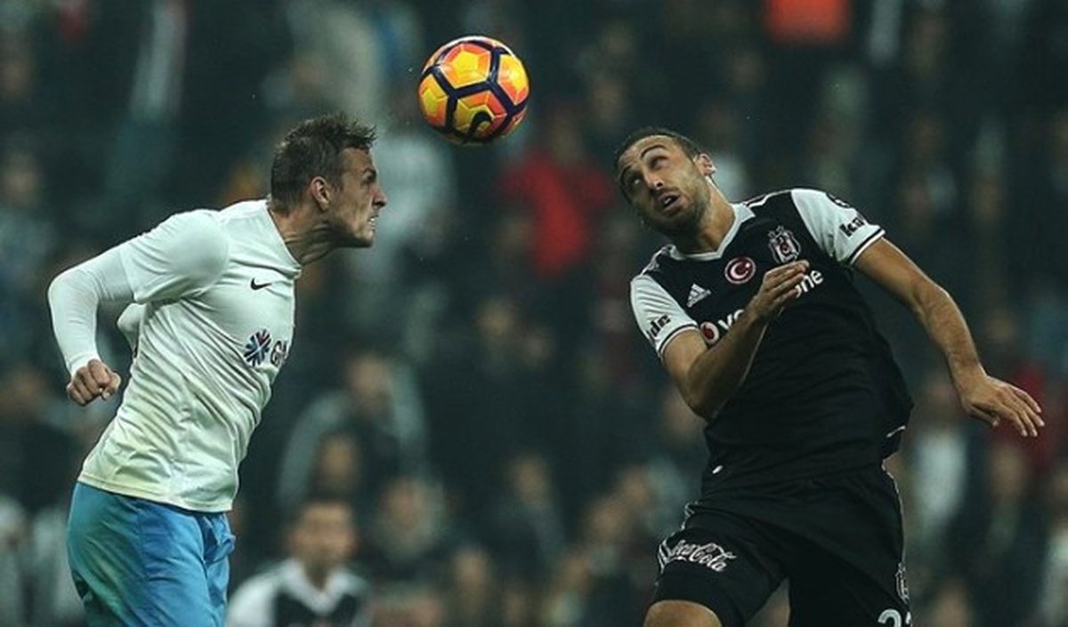 UEFA\'dan Beşiktaş ve Trabzonspor\'a Kötü Haber