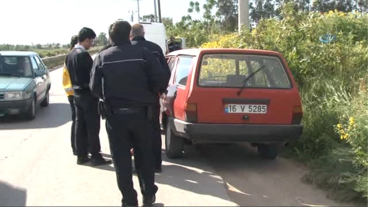Antalya\'da Otomobilde Şüpheli Ölüm