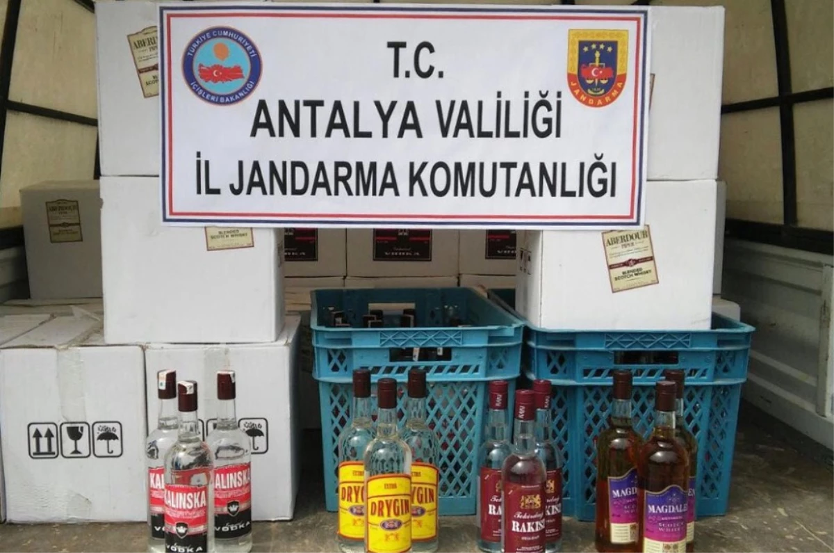 Antalya\'da Sahte İçki Operasyonu