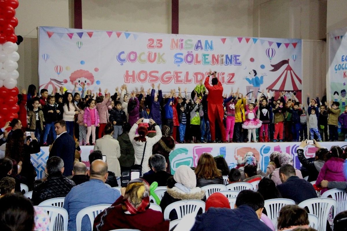 Atakum\'da \'23 Nisan\' Coşkusu