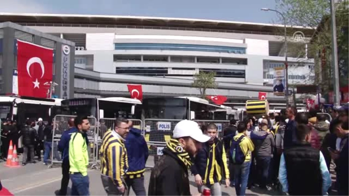 Galatasaray - Fenerbahçe Maçına Doğru - Istanbul