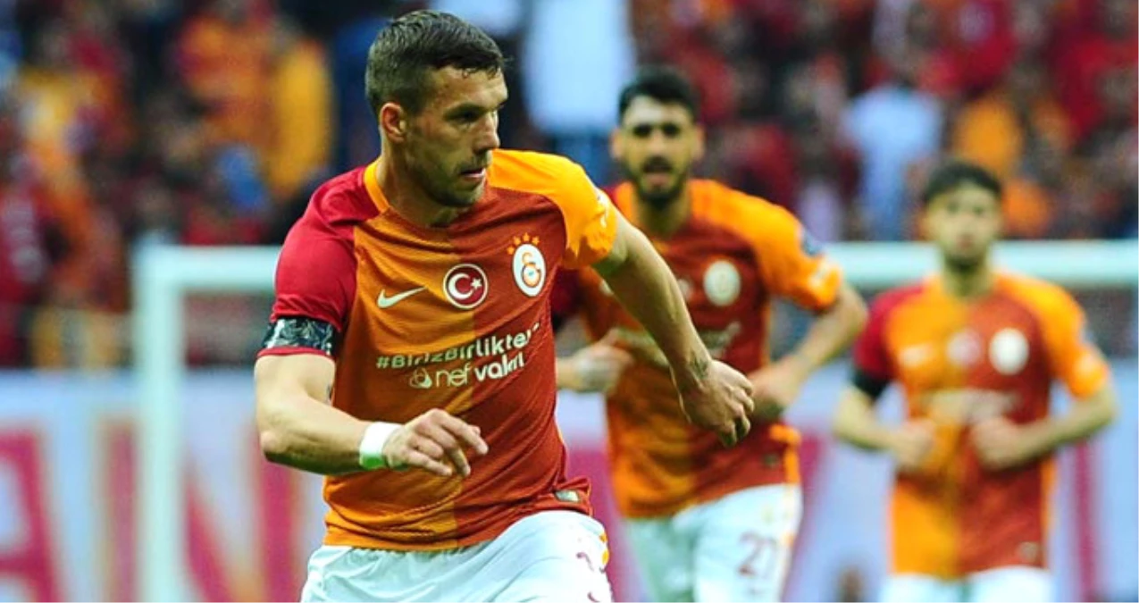 Galatasaraylı Lukas Podolski, Fenerbahçe Maçıyla Son Derbisine Çıktı