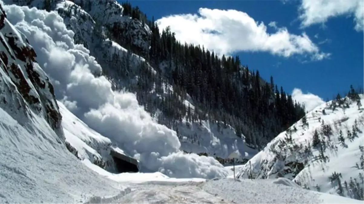 Meteorolojiden Çığ Uyarısı