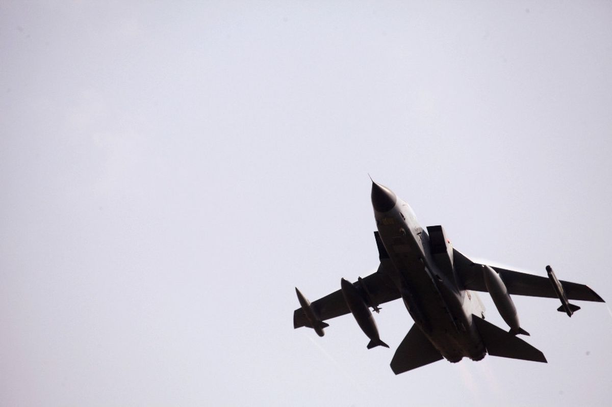 Rus Uçakları Idlib\'i Vurdu: 7 Ölü