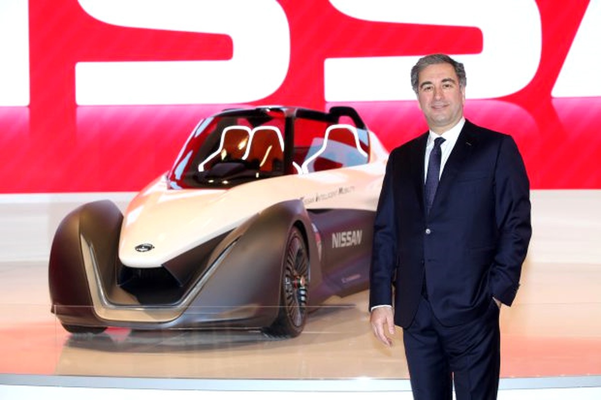 Sıfır Emisyonlu Spor Otomobil Nissan Bladeglider Autoshow 2017\'de