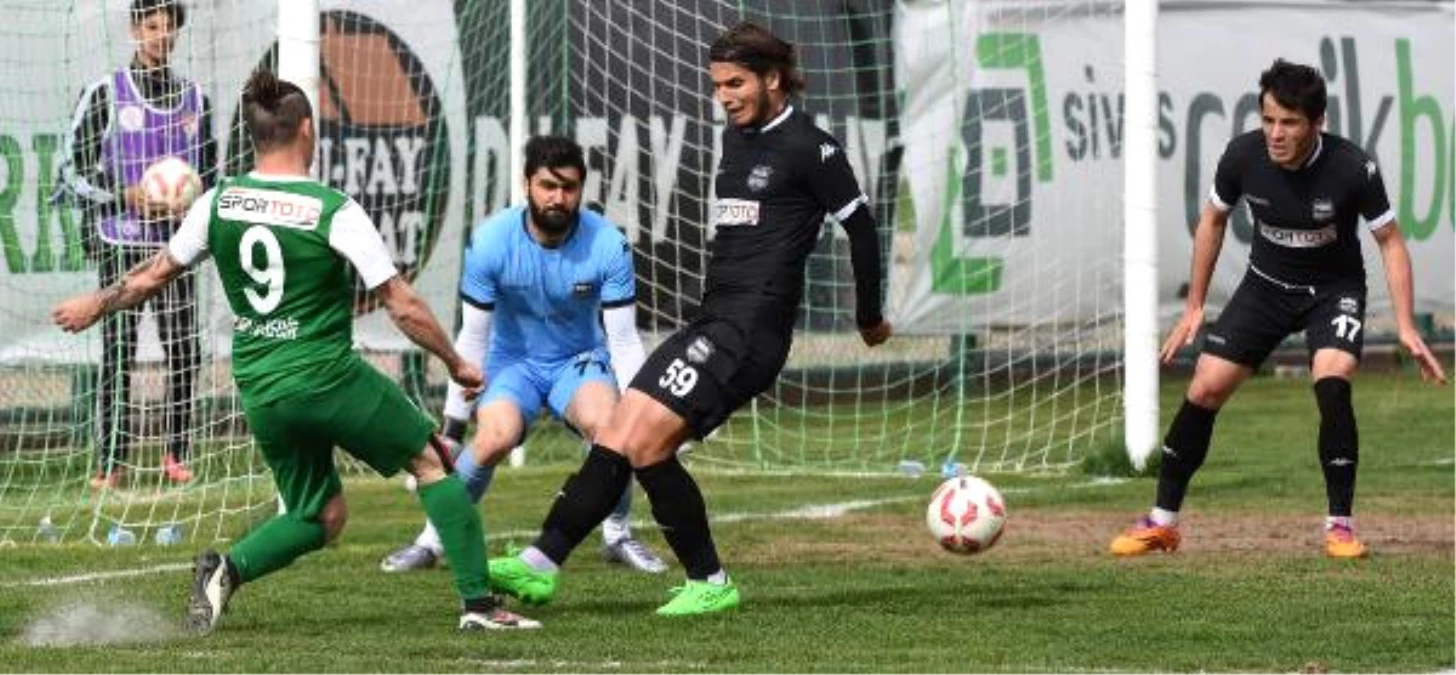 Sivas Belediyespor-Nazilli Belediyespor: 0-2