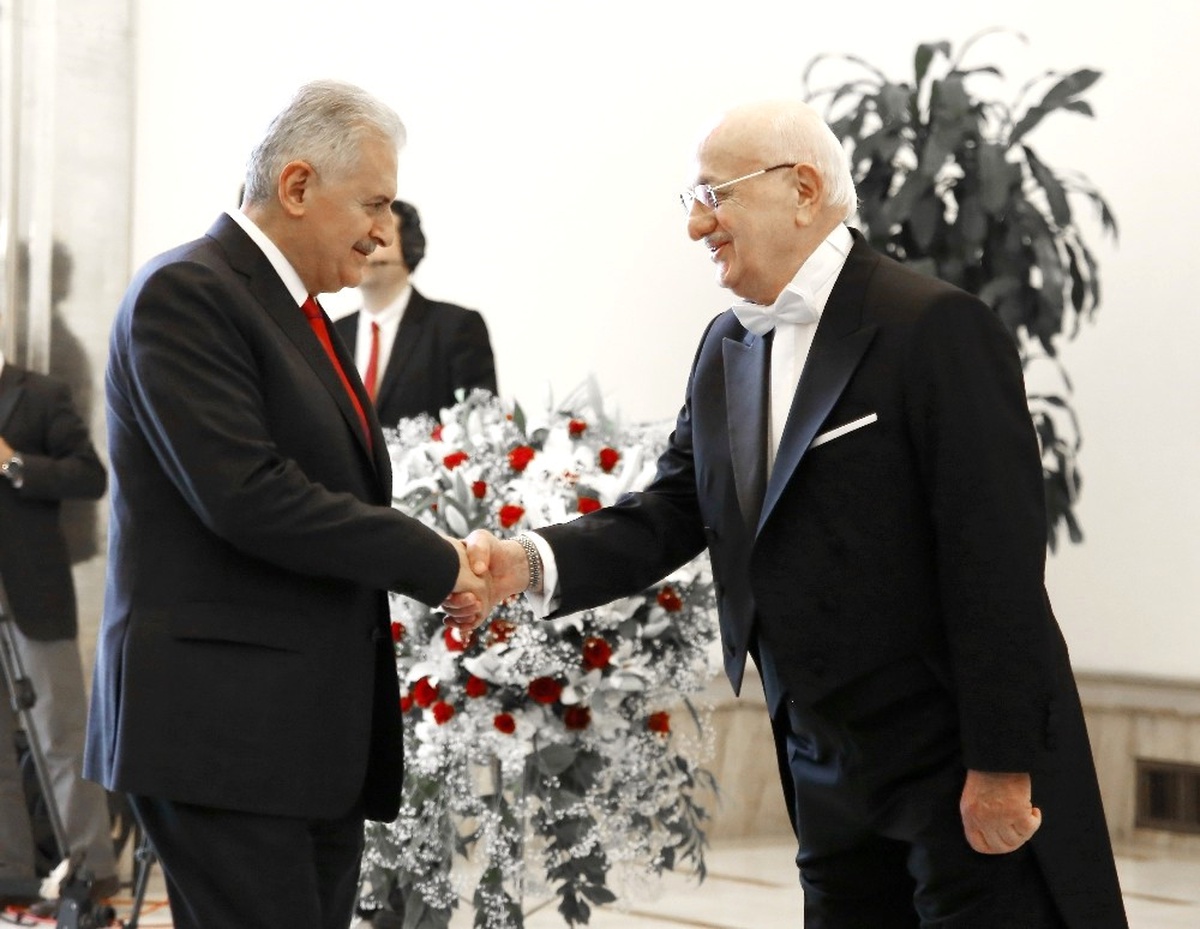 Türkiye Büyük Millet Meclisi Başkanı İsmail Kahraman Tebrikleri Kabul Etti