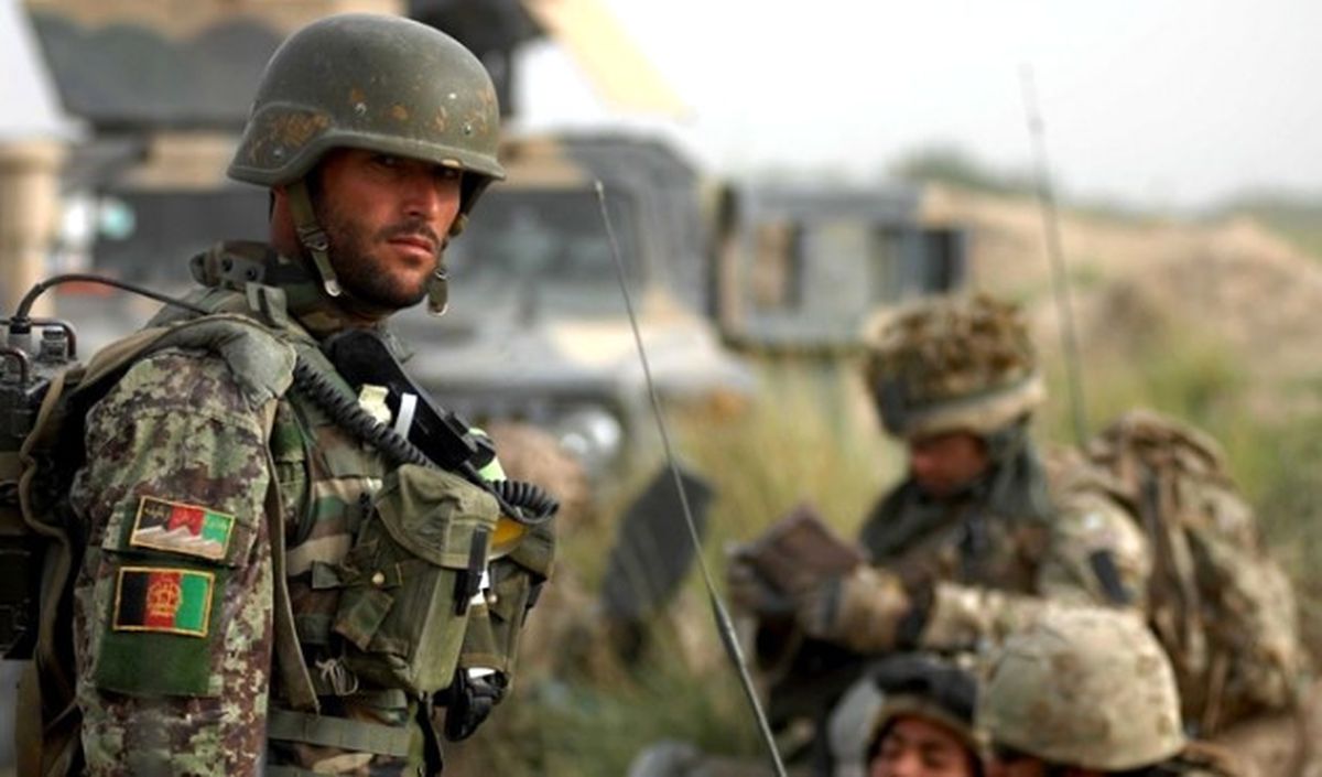 Afganistan Savunma Bakanı ile Genelkurmay Başkanı İstifa Etti