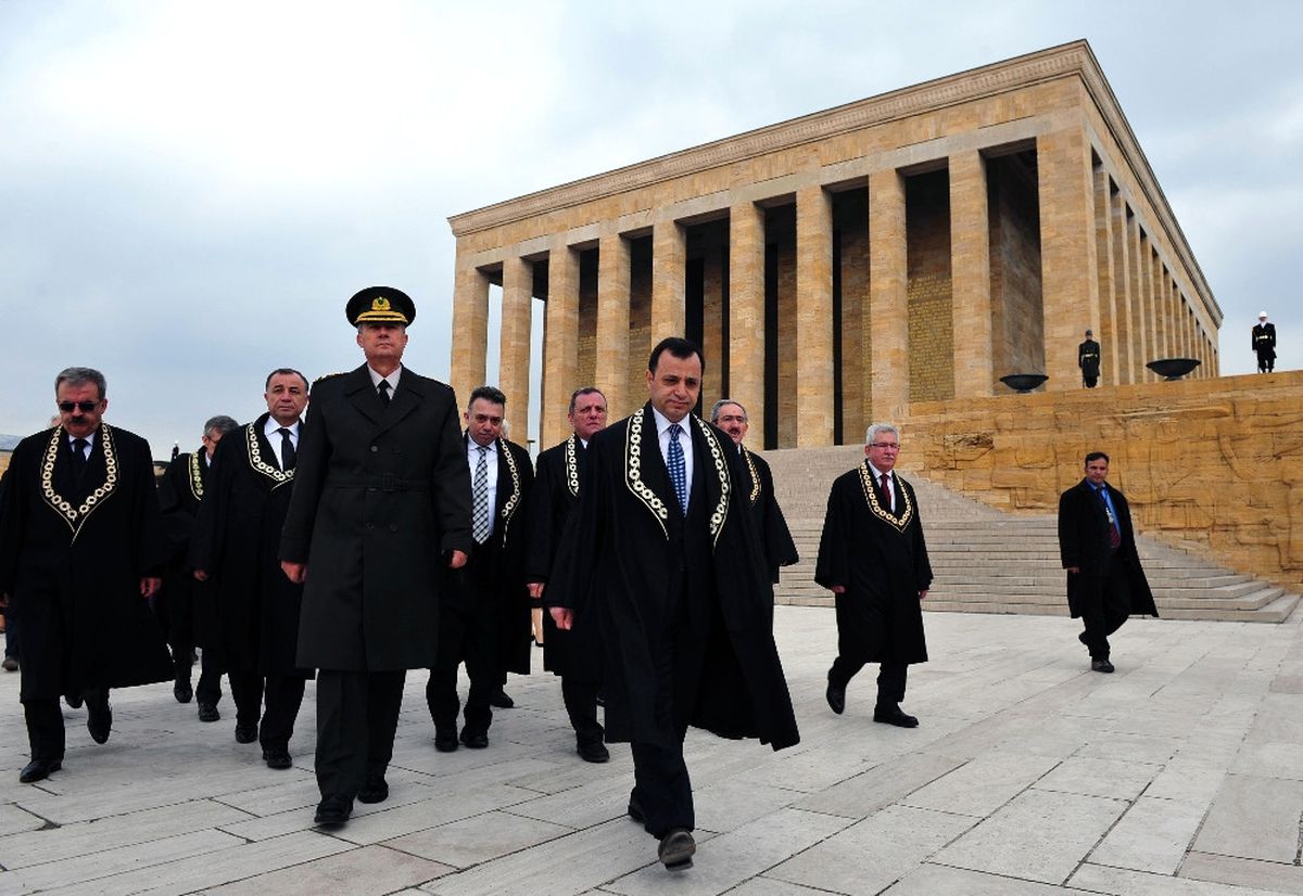 Aym\'nin Kuruluşunun 55. Yılında Anıtkabir Ziyareti