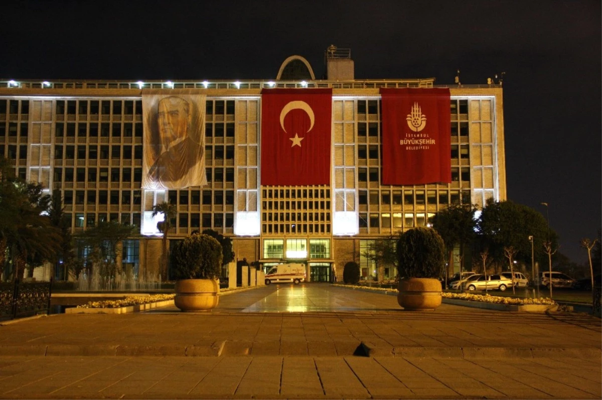 İstanbul Büyükşehir Belediyesi\'nde İntihar