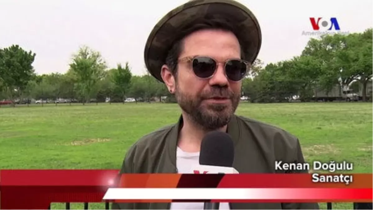 Kenan Doğulu Washington\'da Konser Verdi