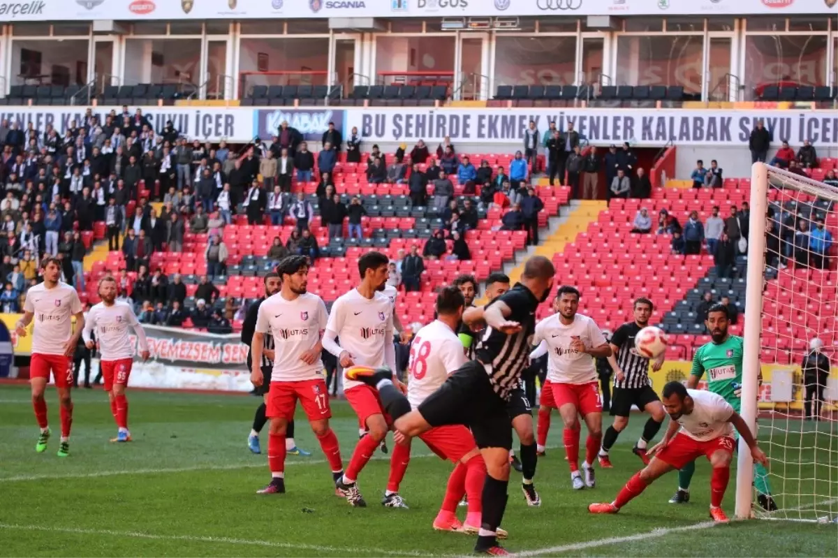 Utaş Uşakspor 3. Lig\'e Çıktı