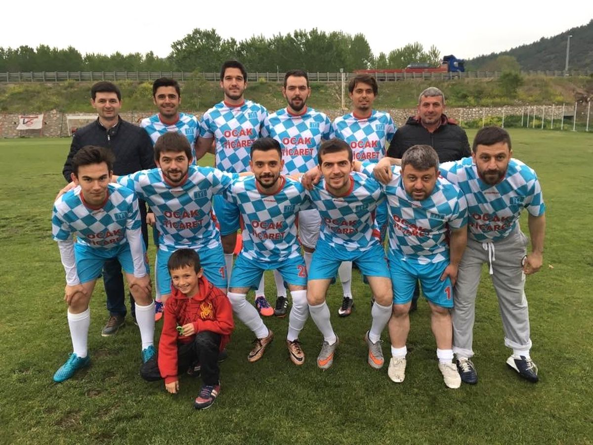 Vezirhan\'da Bahar Futbol Turnuvası Devam Ediyor