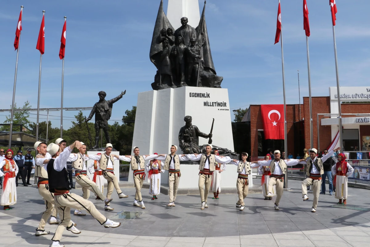 477. Mesir Macunu Festivali\'ne Görkemli Açılış