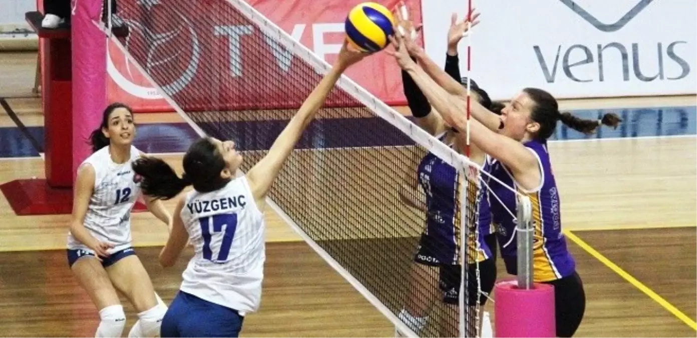 Çanakkale Belediyespor-Halkbank: 3-2