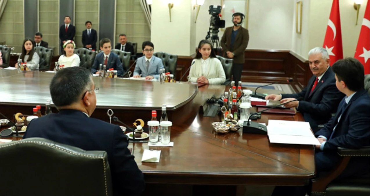 'Çocuk Bakan'ın Dinler Arası Diyalog Sözleri İçin Öğretmenine MEB'ten Soruşturma