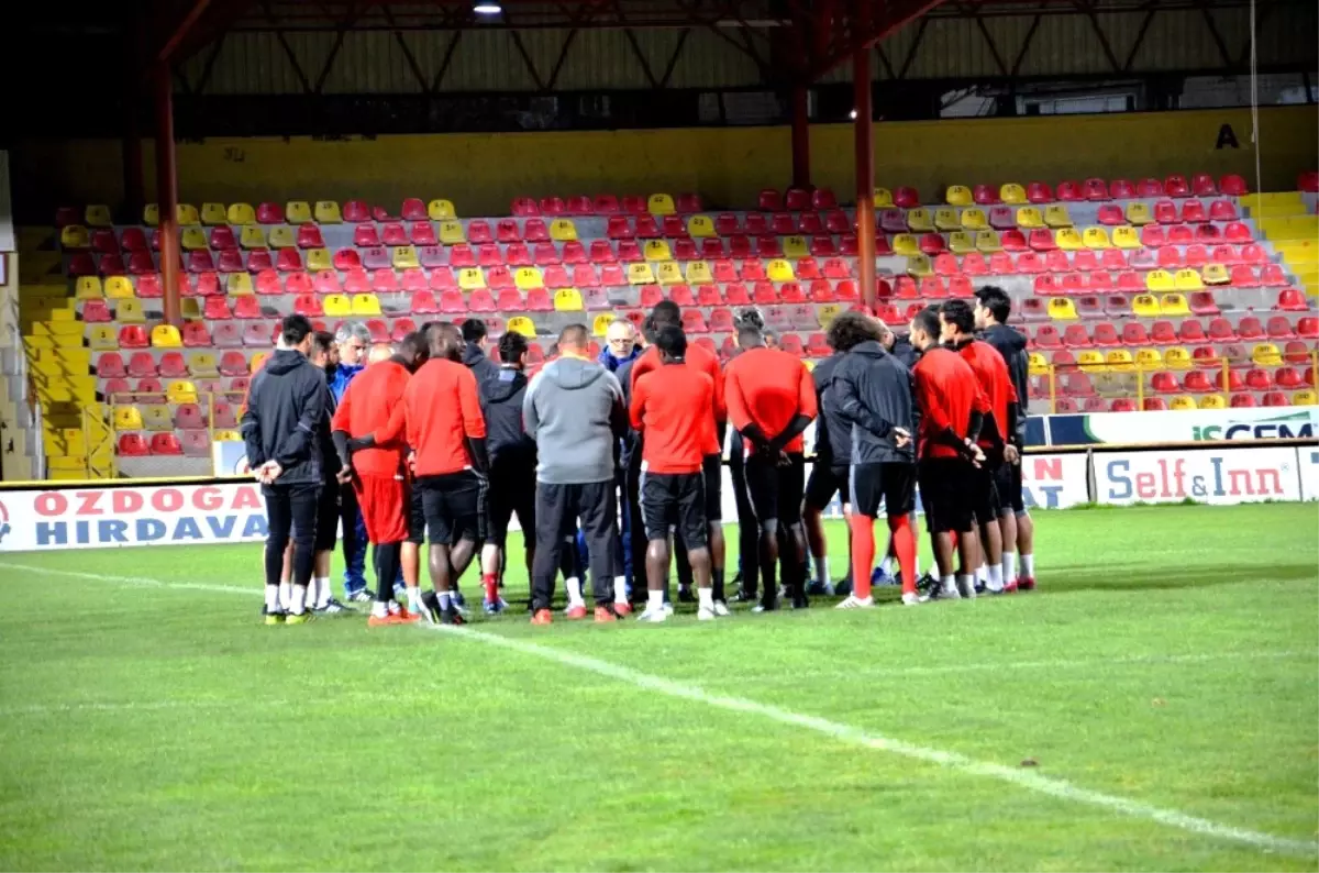 Evkur Yeni Malatyaspor\'da Göztepe Mesaisi Başladı