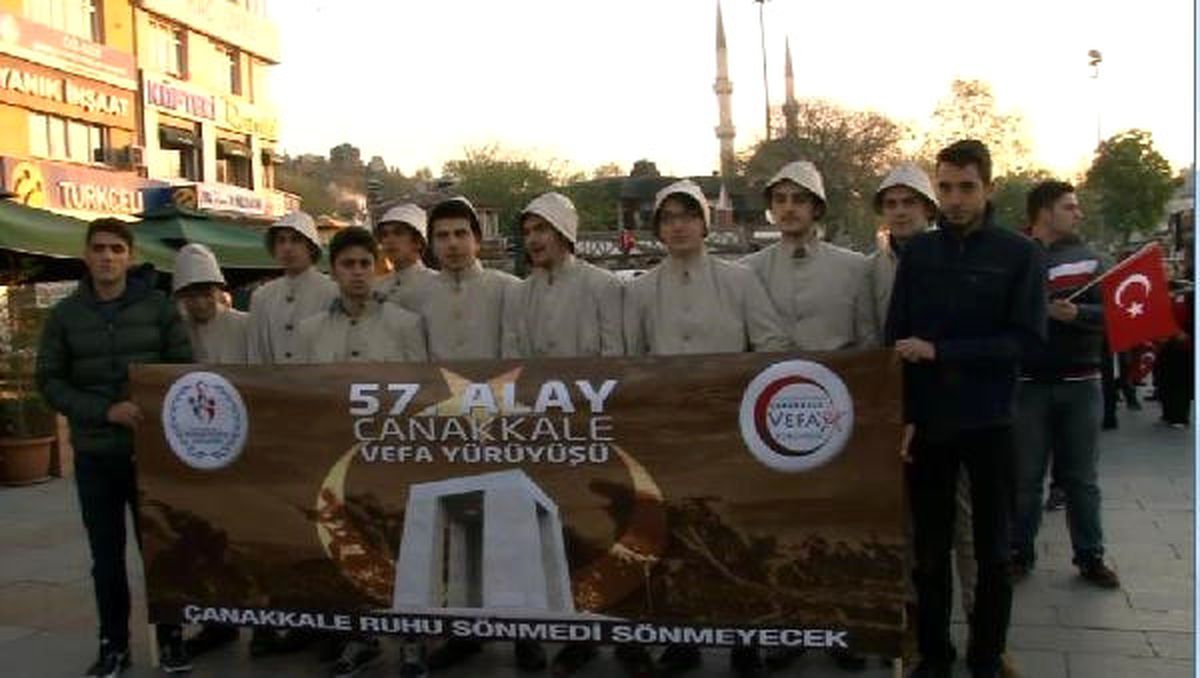 Eyüp\'te 57. Alay\'e Vefa Yürüyüşü