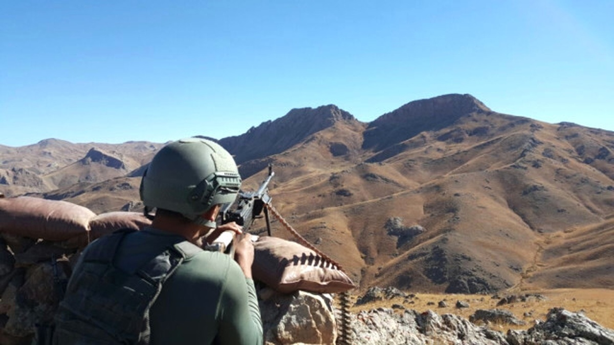 Hakkari ve Şırnak\'ta 13 Terörist Etkisiz Hale Getirildi