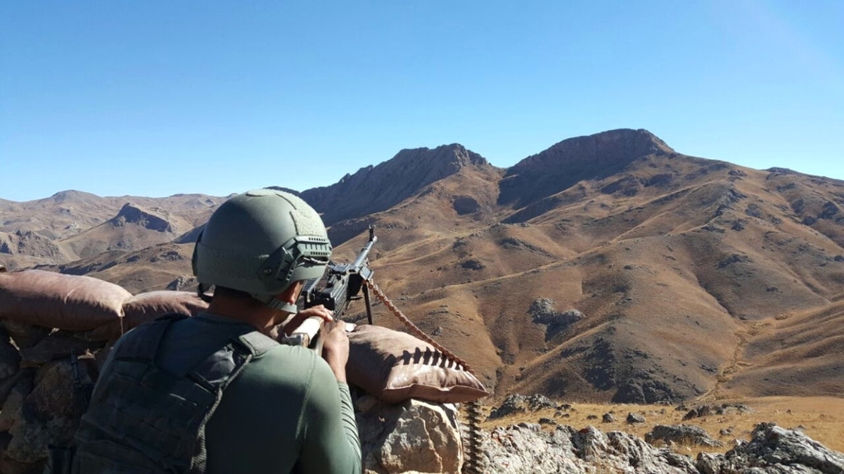 Hakkari ve Şırnak\'ta 13 Terörist Etkisiz Hale Getirildi