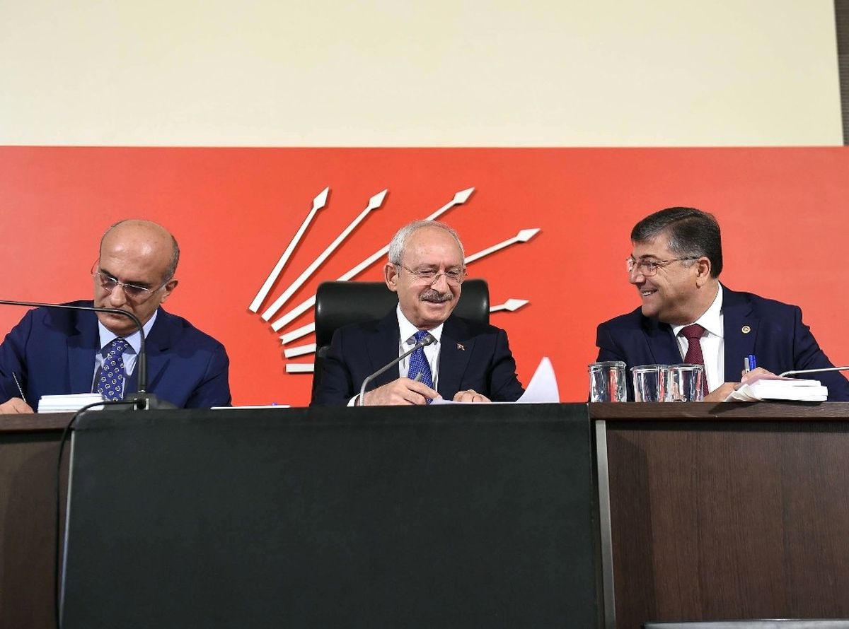 Kılıçdaroğlu\'ndan Aym Başkanı Zühtü Arslan\'a Teşekkür