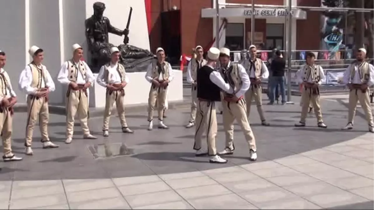 Mesir Macunu Festivaline Görkemli Açılış