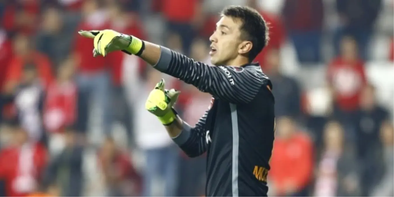 Muslera Endişesi! Ayrılıyor Mu?