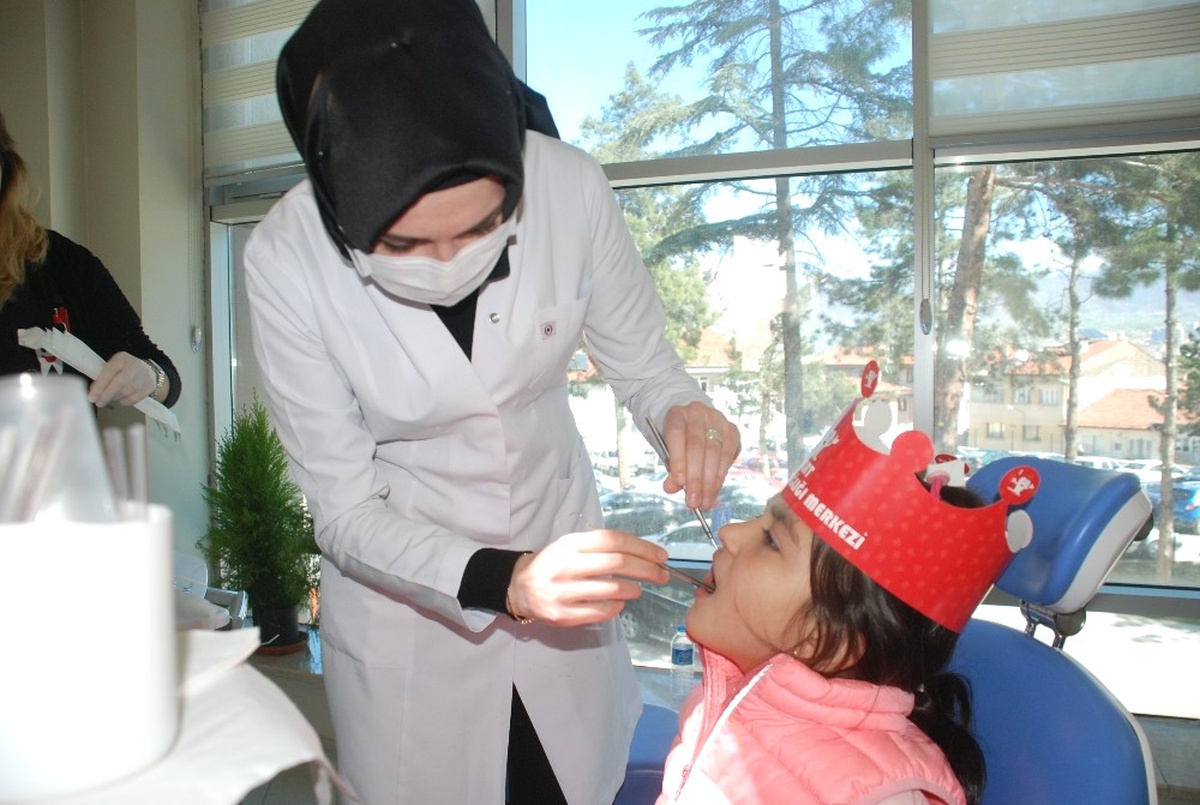 Tokat\'ta 6 Bin Öğrenciye Florür Uygulaması Yapılacak