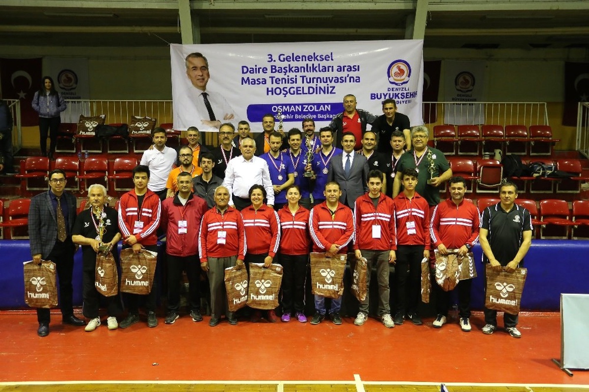 25 Takım 100 Personel ile Masa Tenisi Turnuvası Heyecanı