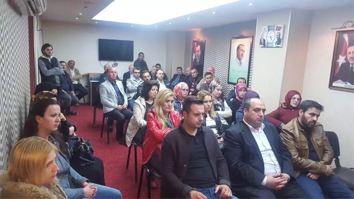 AK Parti Bilecik İl ve Merkez İlçe Yöneticileri Referandum Sonrası İlk Kez Toplandı